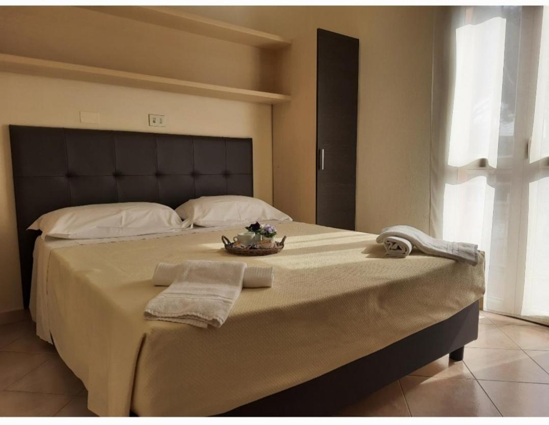 R&B Hotel Alfonsine エクステリア 写真