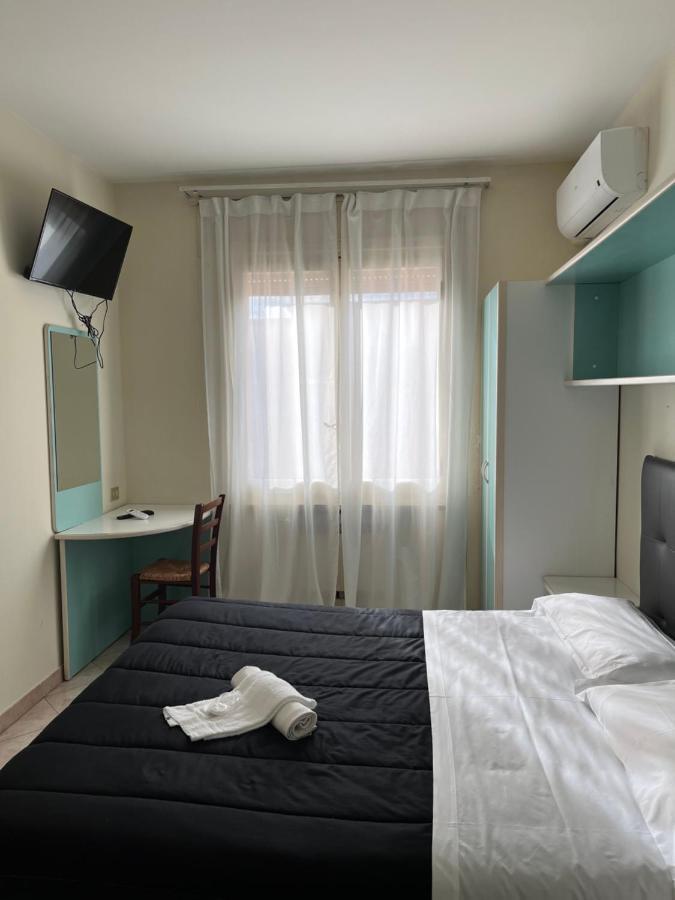 R&B Hotel Alfonsine エクステリア 写真